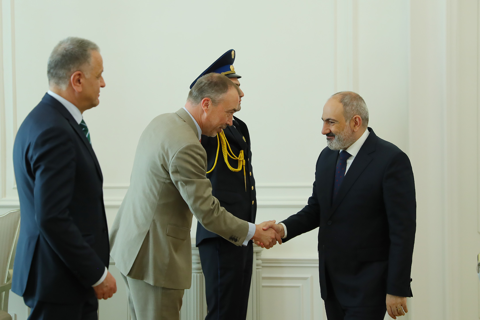 Վարչապետն ընդունել է Տոյվո Կլաարին