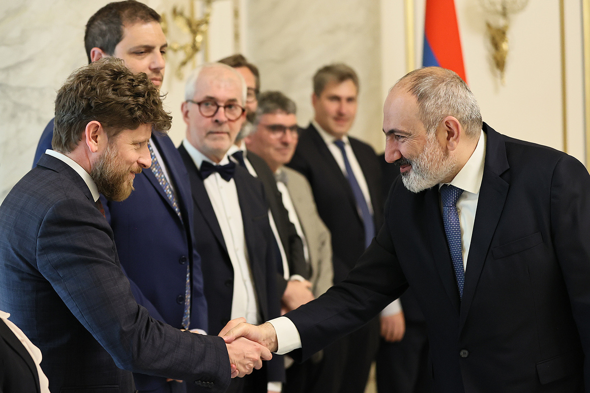 Վարչապետն ընդունել է Սենատի Հայաստան-Ֆրանսիա բարեկամական խմբի պատվիրակությանը