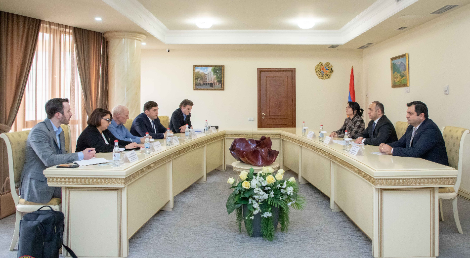 ՀՀ քննչական կոմիտեում ԱՄՆ-ից ժամանած փորձագետների հետ քննարկվել են Հայաստանում փորձաբժշկական ԴՆԹ տվյալների բազայի զարգացման խնդիրները
