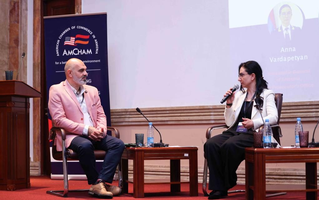 Իմ ճանապարհը հաղթահարման ճանապարհ է և ոչ՝ հակադրման. Աննա Վարդապետյանը մասնակցել է «Ազդեցիկ կանայք. հասարակության մեջ կանանց դերի հեռանկարը» խորագրով համաժողովին