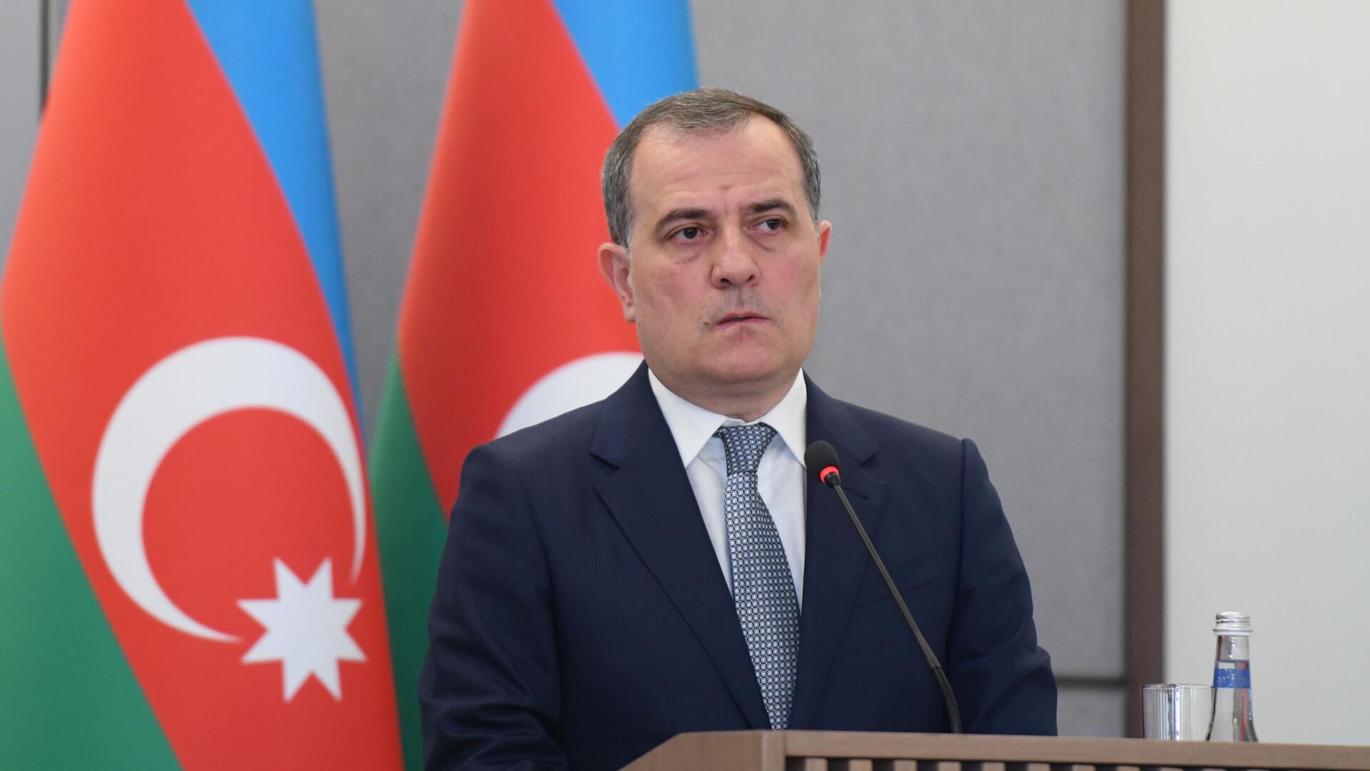 Ադրբեջանի ԱԳՆ ղեկավարը նշել է Հայաստանի հետ խաղաղության հասնելու պայմանը