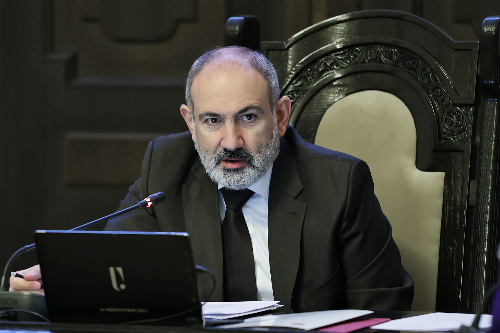 Մենք պետք է կենտրոնանանք իրական Հայաստանի խնդիրները լուծելու, հասցեագրելու և մեր բոլոր քաղաքականությունները՝ արտաքին և ներքին, այդ հենքով կառուցելու վրա. վարչապետ