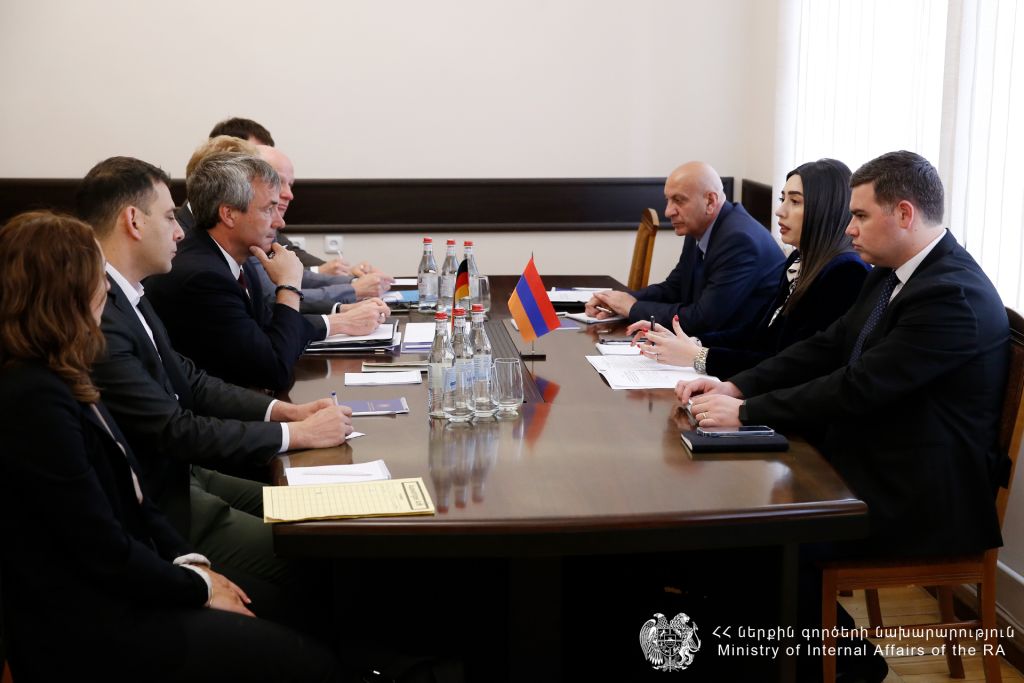 Արփինե Սարգսյանն ընդունել է ԳԴՀ ՆԳ նախարարության խորհրդարանական պետքարտուղարի գլխավորած պատվիրակությանը
