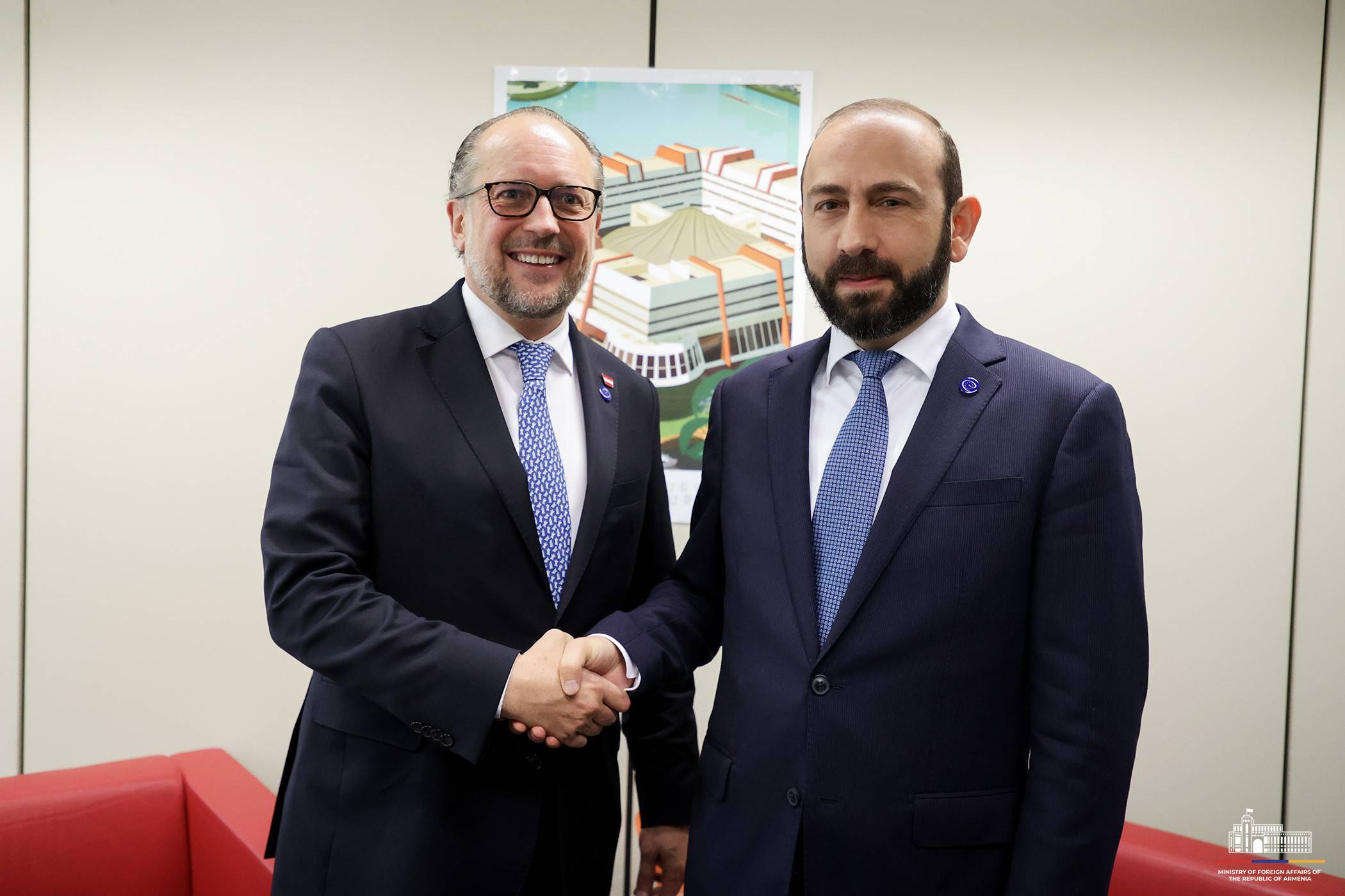 Արարատ Միրզոյանը հանդիպել է Ավստրիայի ԱԳ նախարարի հետ