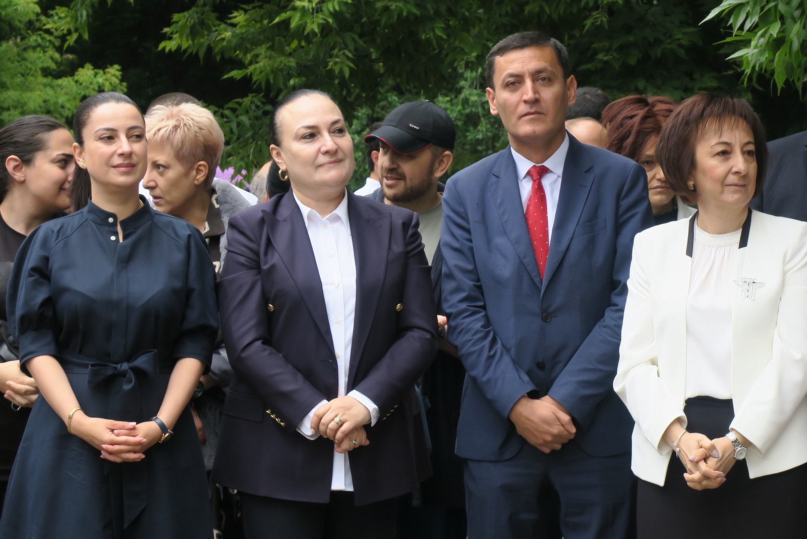 «Ուսուցիչները մանկավարժությանը վերաբերում են որպես առաքելության». Արթուր Մարտիրոսյանը վերջին դասի առիթով այցելել է ՀՊՄՀ հենակետային վարժարան