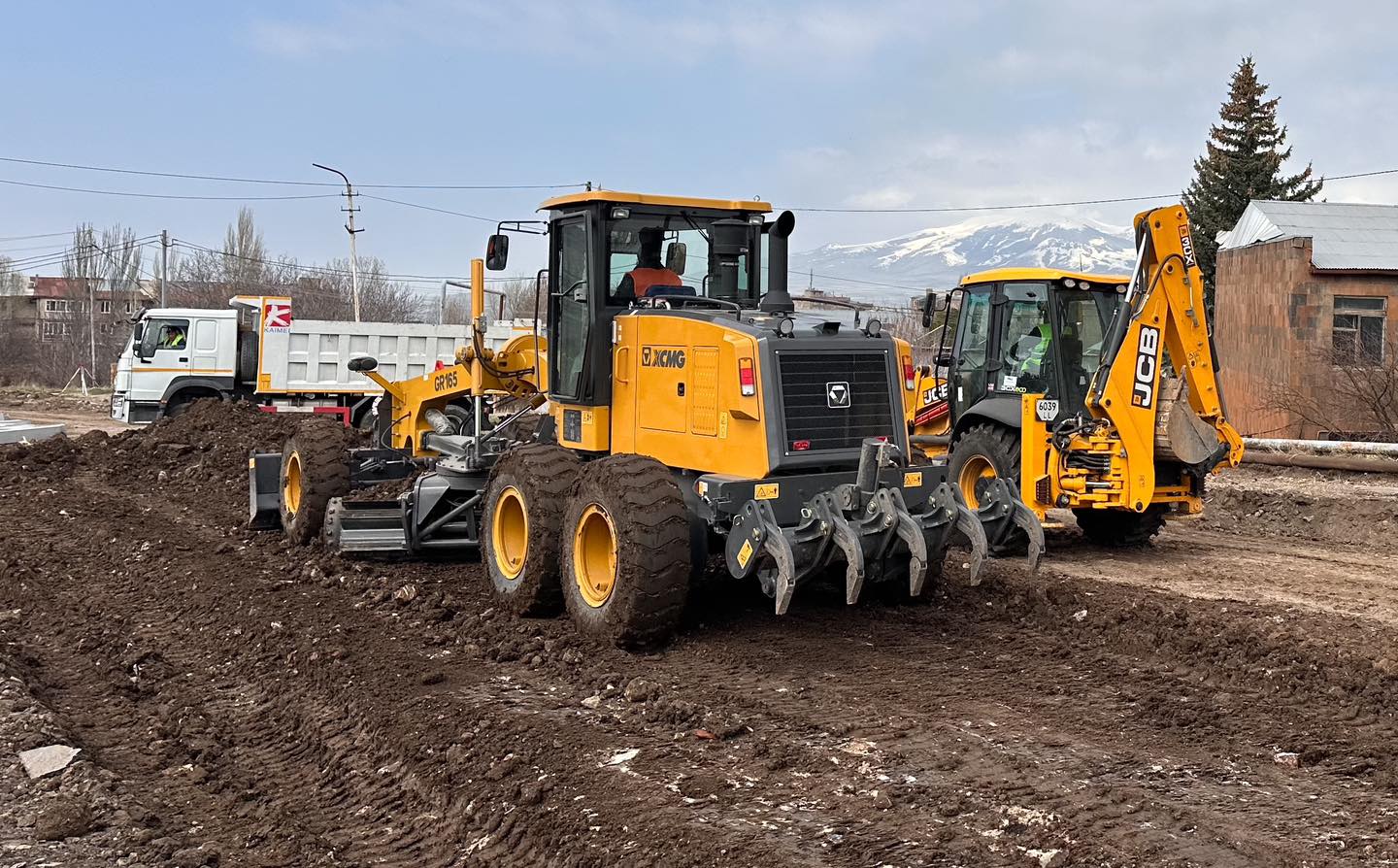 Հիմնանորոգման աշխատանքներ են տարվում Կարենիս-Չարենցավան ավտոճանապարհին