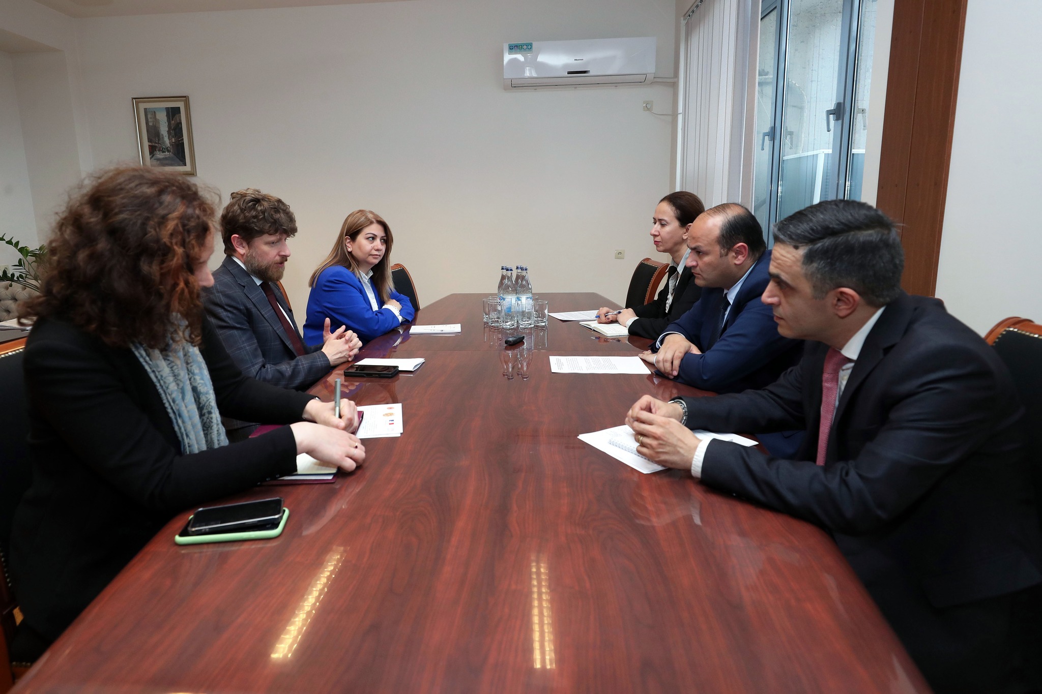 Նարեկ Մկրտչյանն ընդունել է Ֆրանսիայի դեսպանին