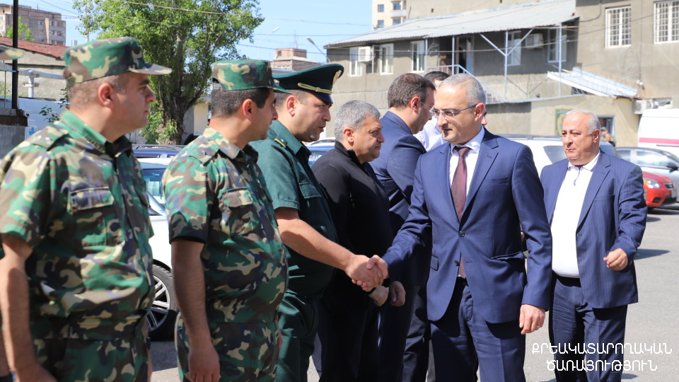 «Դատապարտյալների հիվանդանոց» և «Արթիկ» ՔԿՀ-ների անձնակազմերին են ներկայացվել հիմնարկների պետերի ժամանակավոր պաշտոնակատարները