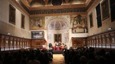 Իտալիայում կայացել է Կոմիտասի անվան ազգային քառյակի համերգը՝ նվիրված Կոմիտաս Վարդապետի 155 և Կոմիտասի անվան ազգային քառյակի հիմնադրման 100-ամյակներին