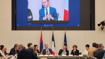 Ֆրանսիայի Սենատում անցկացվել է «Համախմբում Հայաստանի համար և ի աջակցություն ԼՂ տեղահանված ժողովրդի» խորագիրը կրող աշխատաժողով