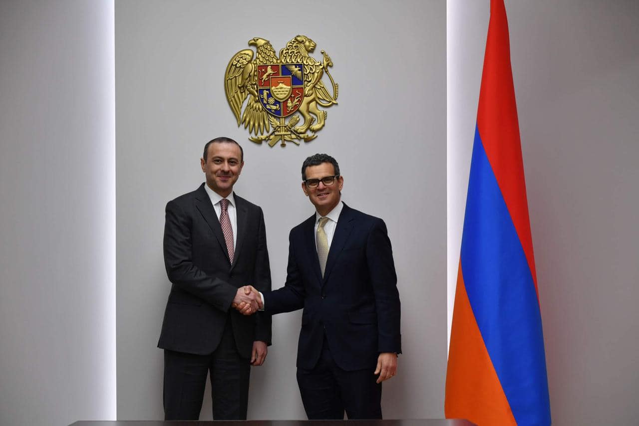 ՀՀ ԱԽ քարտուղարն ընդունել է ԱՄՆ կենտրոնական հետախուզական գործակալության ղեկավարի տեղակալին