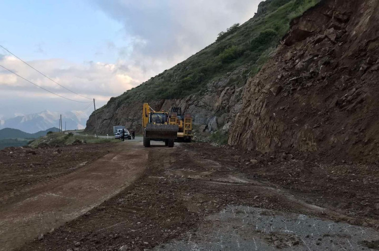 Քարաթափված հատվածի մաքրման աշխատանքներն ավարտվել են․ Կապան-Ծավ ճանապարհը բաց է