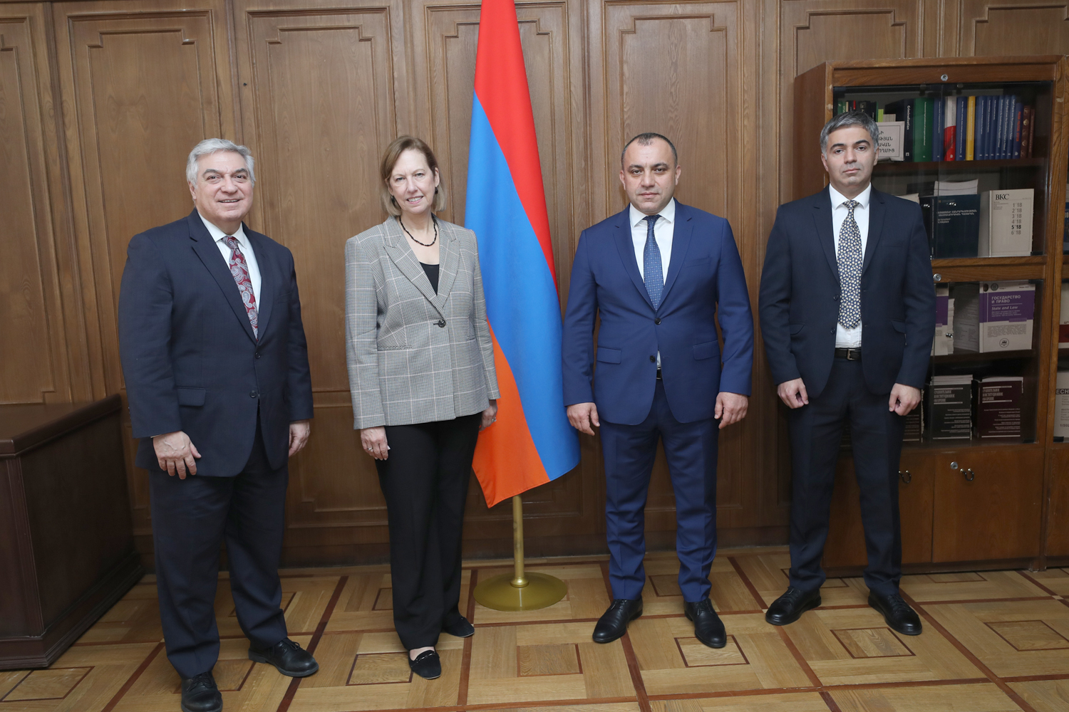 ՍԴ նախագահն ընդունել է ԱՄՆ դեսպանին և ԱՄՆ ՄԶԳ տնօրենին