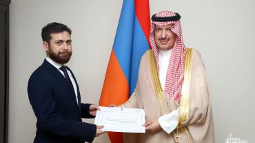 Սաուդյան Արաբիայի Թագավորության նորանշանակ դեսպանն իր հավատարմագրերի պատճենն է հանձնել ՀՀ ԱԳ նախարարի տեղակալին