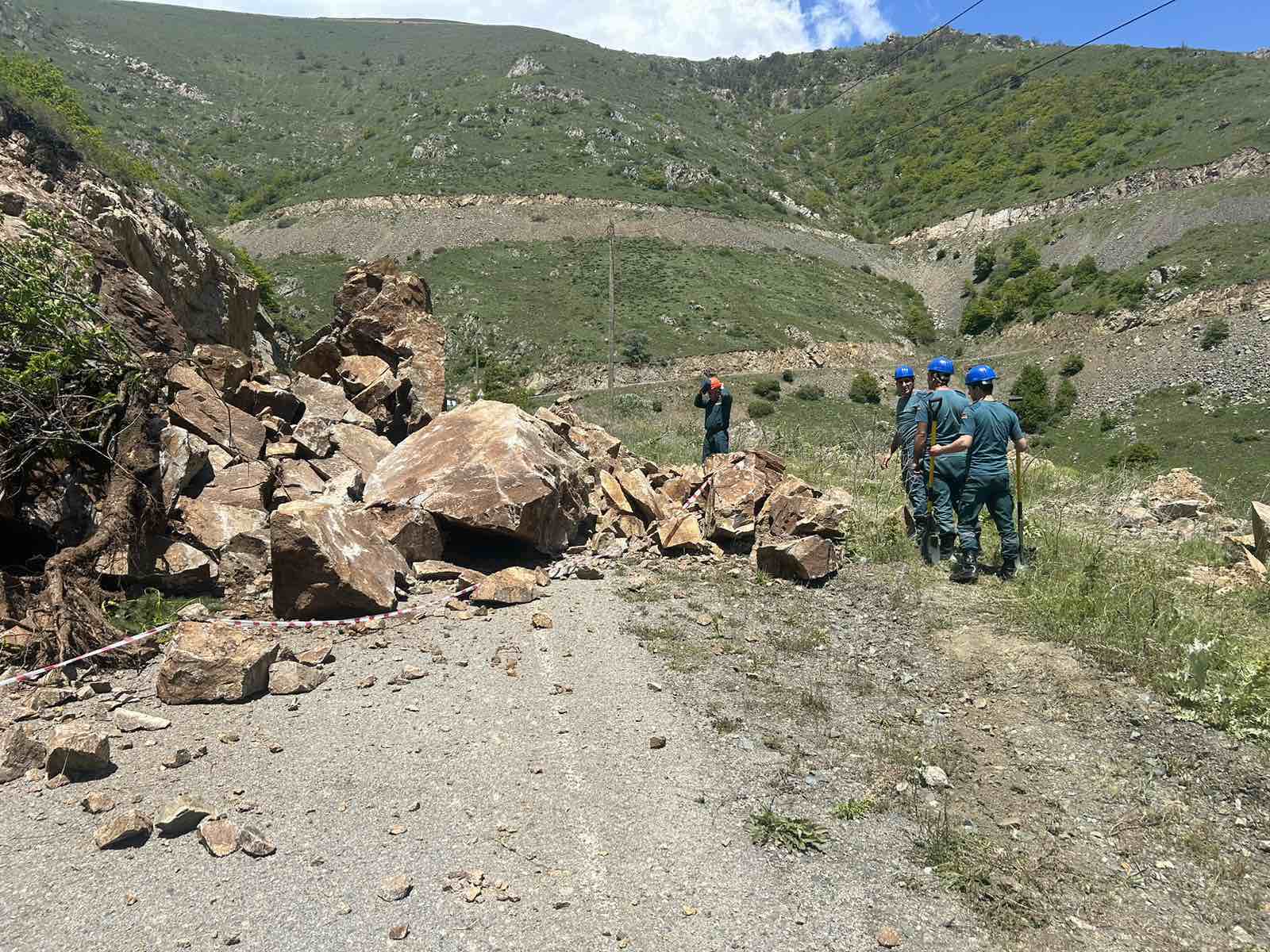 Քարաթափում Մեղրի-Ծավ ավտոճանապարհին