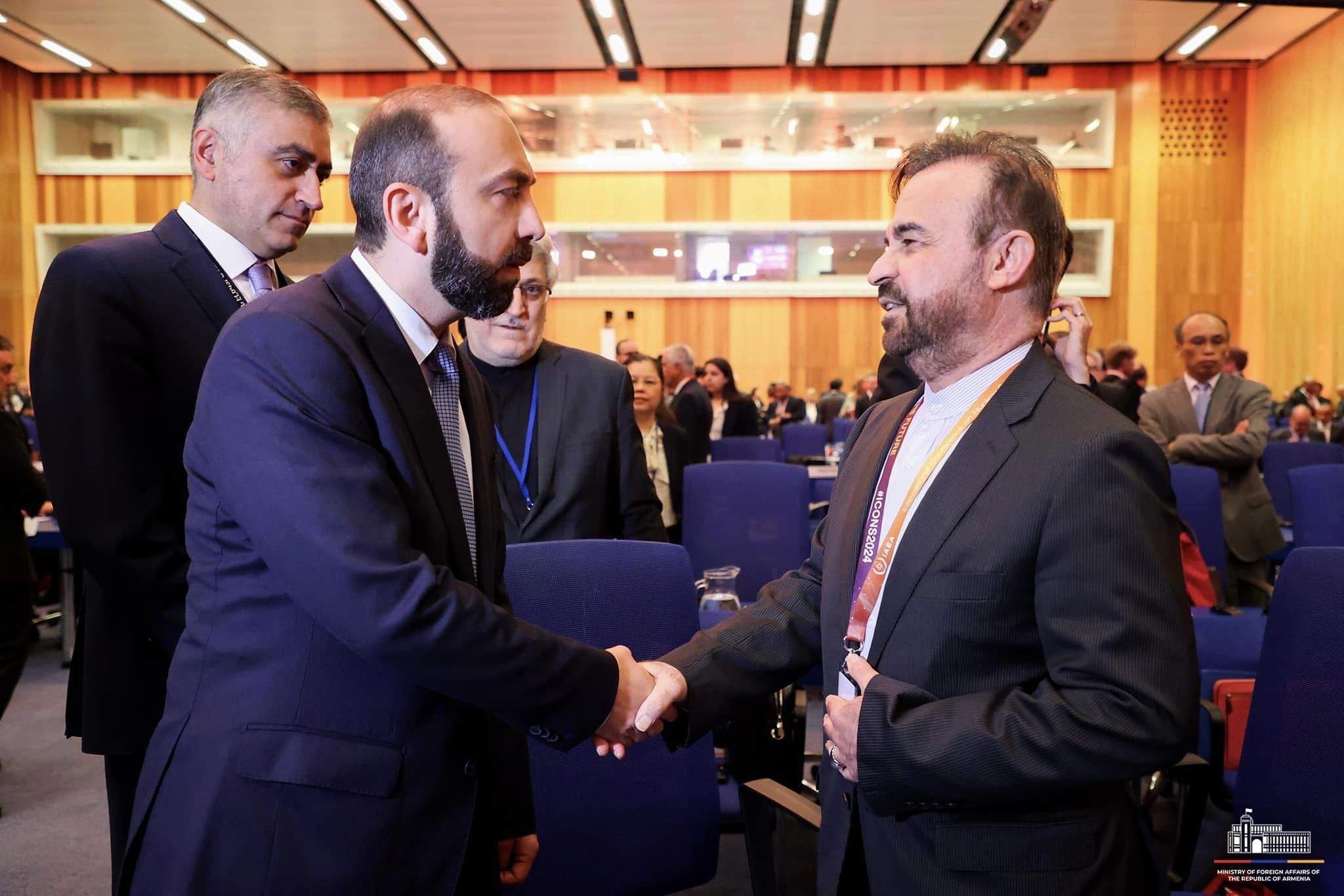 Վիեննայում Միջուկային անվտանգության միջազգային համաժողովի մեկնարկին Արարատ Միրզոյանը ցավակցություն է հայտնել Իրանի ներկայացուցչին