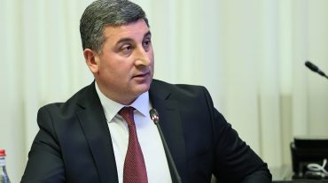 Մ4 ճանապարհն ունի 10 վնասված հատված, որոնցից հատկապես 5-ը բավականին խոշոր են․ Սանոսյան