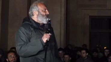 Սուրբ Աննա եկեղեցու բակում Բագրատ Սրբազանը ներկայացրել է առաջիկա անելիքները