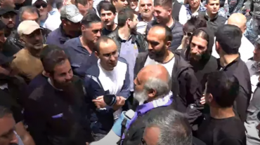 «Տավուշը հանուն հայրենիքի» նախաձեռնությունը Բագրատ սրբազանի գլխավորությամբ բողոքի ակցիա է իրականացնում Հանրապետության հրապարակում