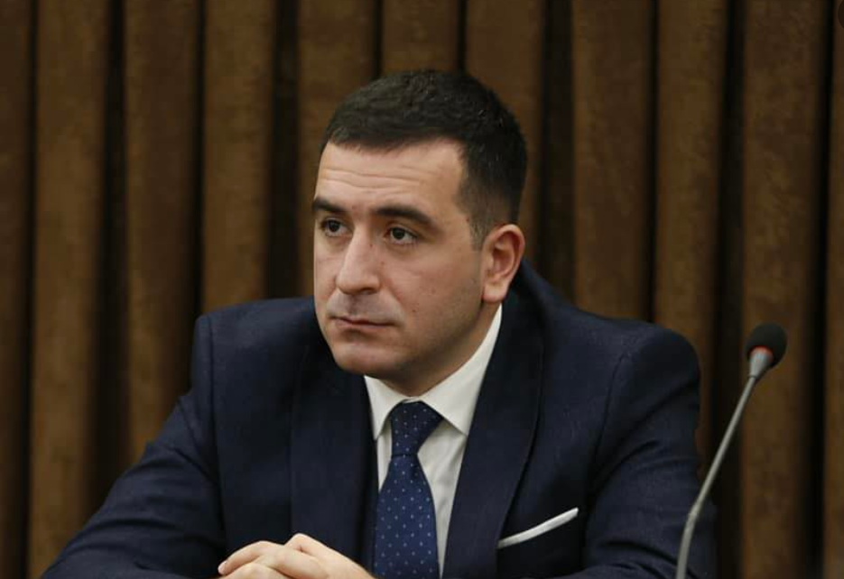 Երևանի դպրոցներից մեկում աշակերտների նկատմամբ բռնություն կիրառած ուսուցիչը ազատվել է աշխատանքից․ Հայկ Կոստանյան