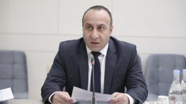 ՀՀ պետբյուջեով նախատեսված ծրագրերի, միջոցառումների իրականացման գործակիցների եւ նորմատիվների ու ֆինանսավորման կարգերի հաստատման իրավասությունը կվերապահվի Կառավարությանը