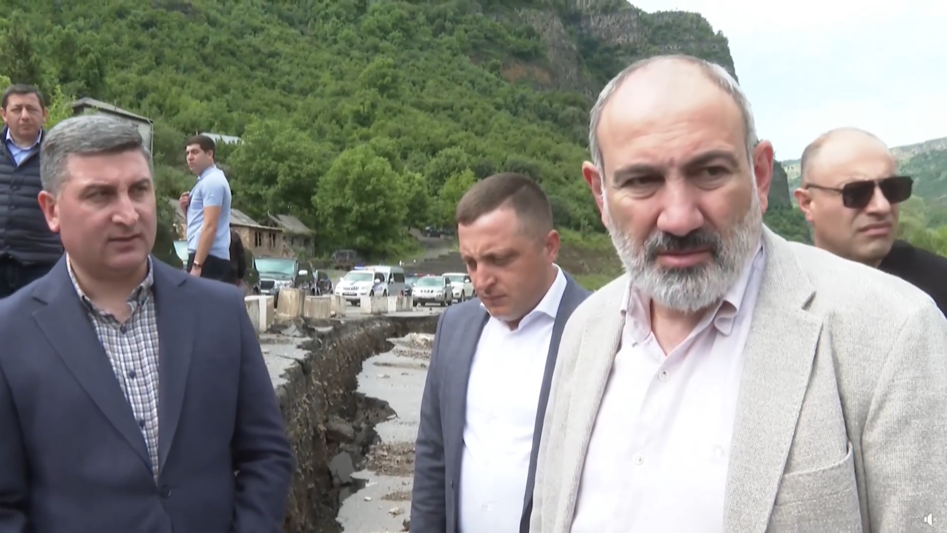 Մարց գյուղի ճանապարհի երթևեկությունը վերականգնվել է. Փաշինյան