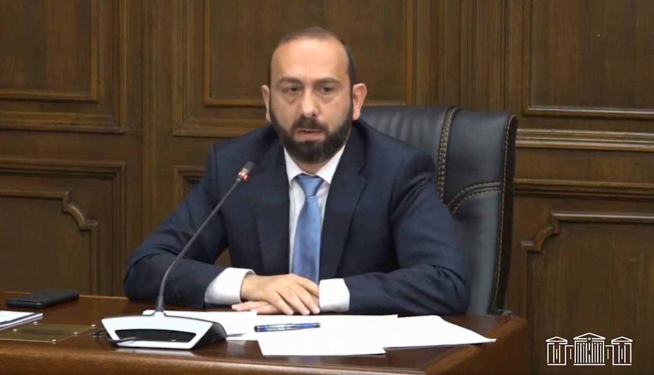 Արարատ Միրզոյանն ԱԺ-ում խոսել է ինքնիշխանության, հայ քաղաքական մտքի, արտաքին քաղաքական ընկալումների և դիրքորոշումների մասին
