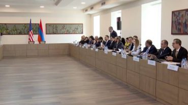 Հայաստանն Ադրբեջանի հետ խաղաղության պայմանագրի նախագիծը վերջնականացնելու և ստորագրելու իրական հնարավորություն է տեսնում