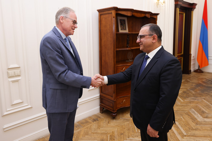 Փոխվարչապետ Տիգրան Խաչատրյանն ընդունել է ԵՄ Արտաքին գործողությունների եվրոպական ծառայության տնօրենին