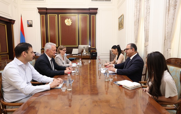 Փոխվարչապետ Տիգրան Խաչատրյանը հրաժեշտի հանդիպում է ունեցել Գերմանիայի դեսպանի հետ