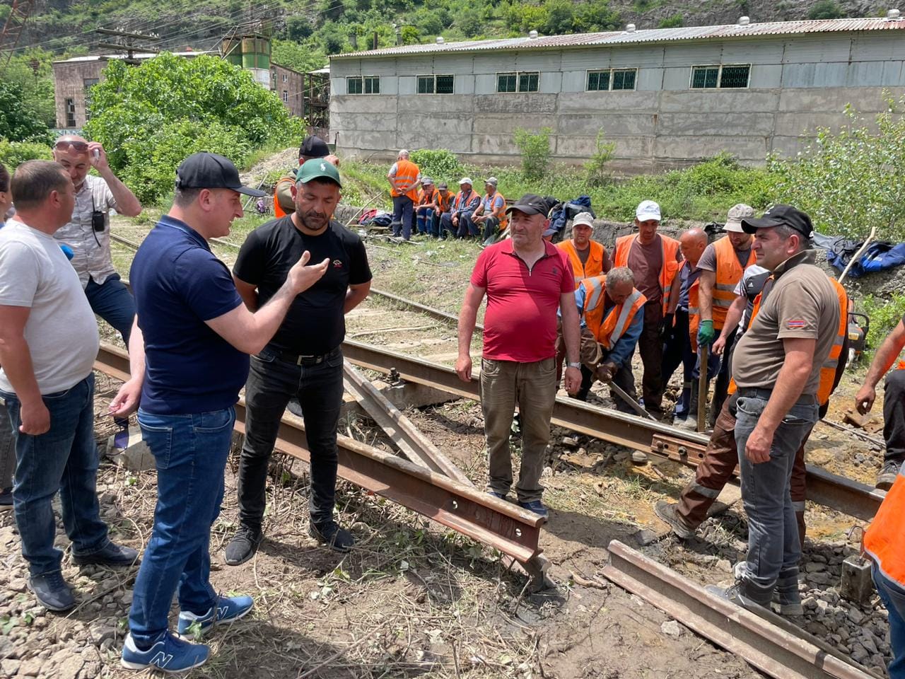 Գնել Սանոսյանը հետևել է երկաթգծի վերականգնողական աշխատանքներին