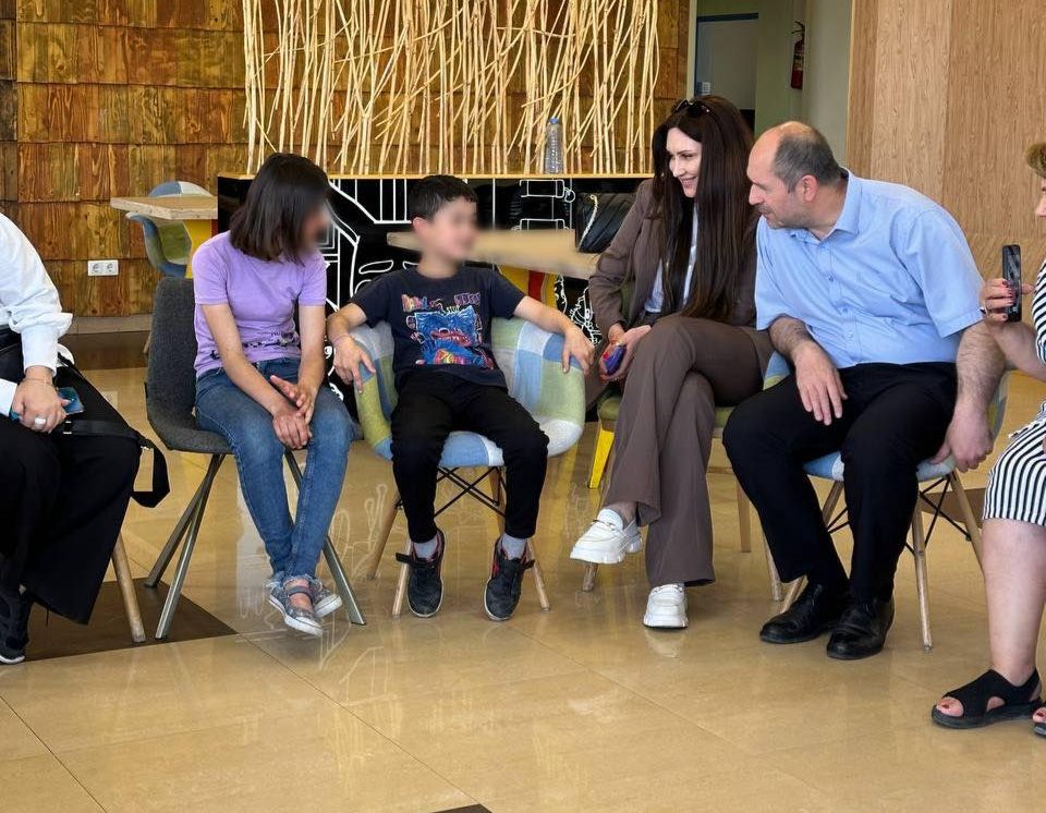 Ֆինանսների նախարարության աշխատակիցները հանդիպել են «Զատիկ» երեխաների աջակցության կենտրոնի սաների հետ