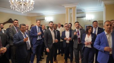 ՀՀ-ում ԱՄՆ դեսպանն  ընդունելություն է  կազմակերպել. հյուրերի թվում ԱՄՆ պետքարտուղարի առաջին տեղակալն է