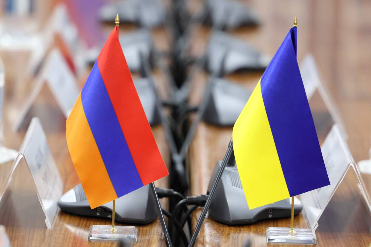Գևորգ Պապոյանն ընդունել է Հայաստանում Ուկրաինայի գործերի ժամանակավոր հավատարմատարին