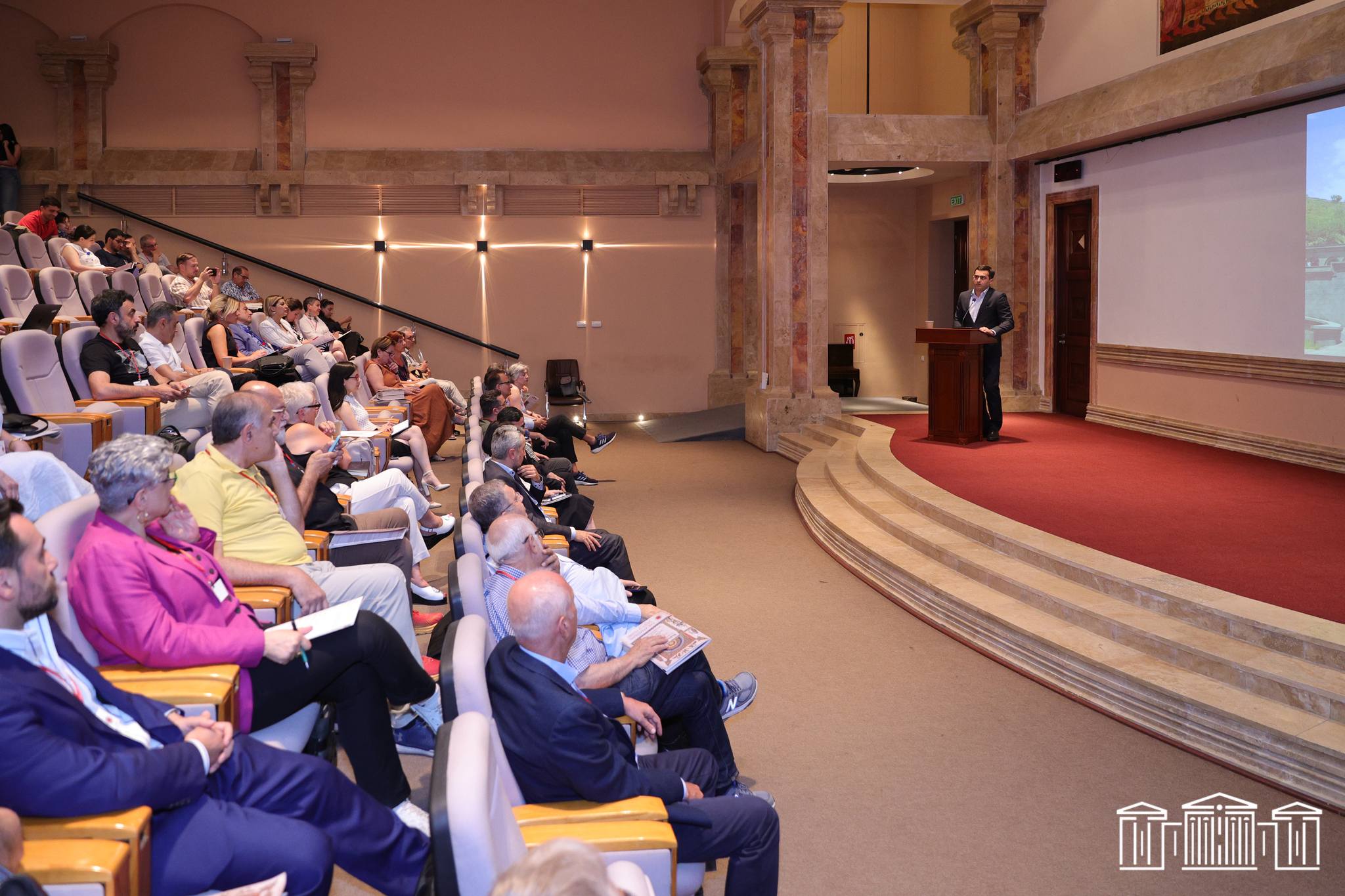 Բարձր տեխնոլոգիաների զարգացումը որոշիչ դերակատարում ունի պետությունների մրցունակության, անվտանգության եւ կենսամակարդակի բարձրացման գործում. Հակոբ Արշակյան
