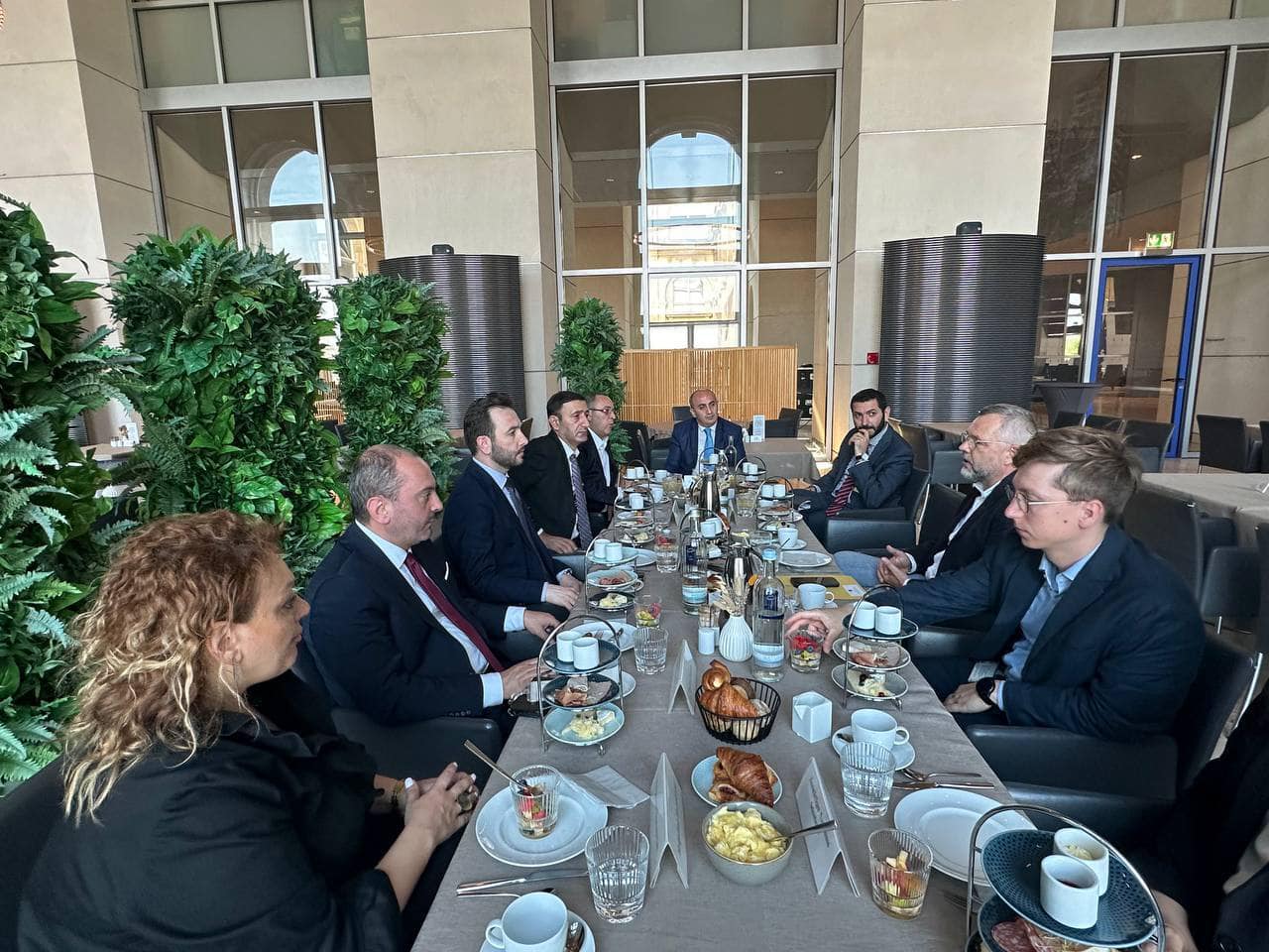 ԱԺ Հայաստան-Գերմանիա բարեկամական խմբի անդամները Միխայել Ռոթի հետ քննարկել են Հայաստանի և Ադրբեջանի միջև խաղաղության գործընթացը