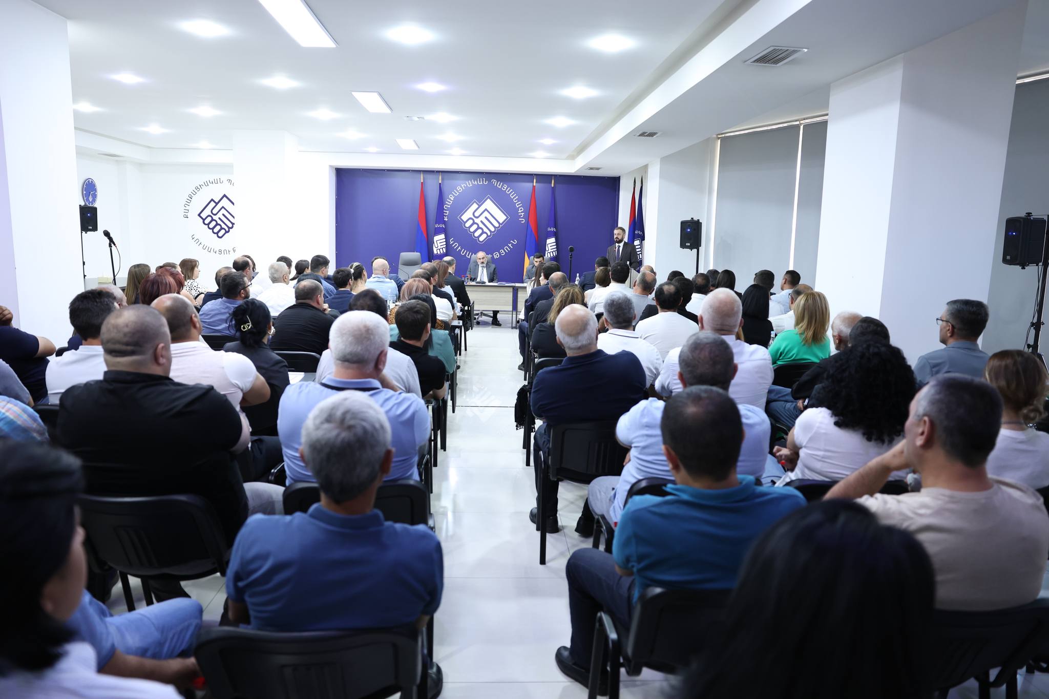 Վարչապետի գլխավորությամբ տեղի է ունեցել «Քաղաքացիական պայմանագիր» կուսակցության Նախաձեռնող խմբի նիստ
