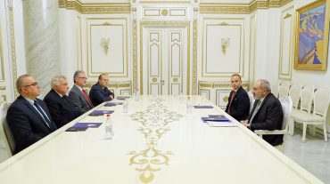 Վարչապետն ընդունել է ՌԱԿ Կենտրոնական վարչության ներկայացուցիչներին