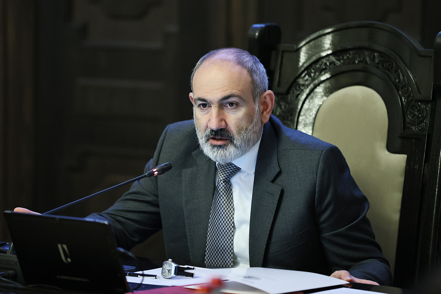 Աղետի գոտում առկա բոլոր խնդիրներին անհրաժեշտ է արագ արձագանքել. վարչապետն անդրադարձել է հեղեղումներից տուժած բնակավայրերում իրականացվող վերականգնողական աշխատանքներին