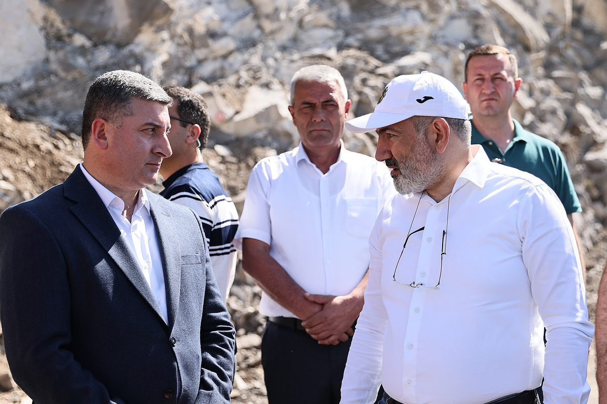 Սյունիքի մարզ կատարած այցի երկրորդ օրը վարչապետը եղել է մի շարք բնակավայրերում, ծանոթացել իրականացվող ծրագրերի ընթացքին