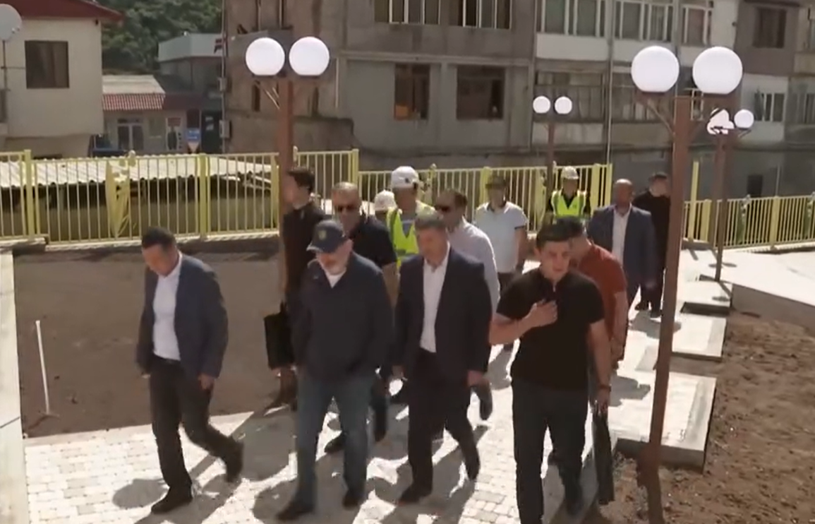 Նիկոլ Փաշինյանը ծանոթացել է Կապանի թիվ 9 մանկապարտեզի շենքի վերակառուցման և տարածքի բարեկարգման աշխատանքների ընթացքին