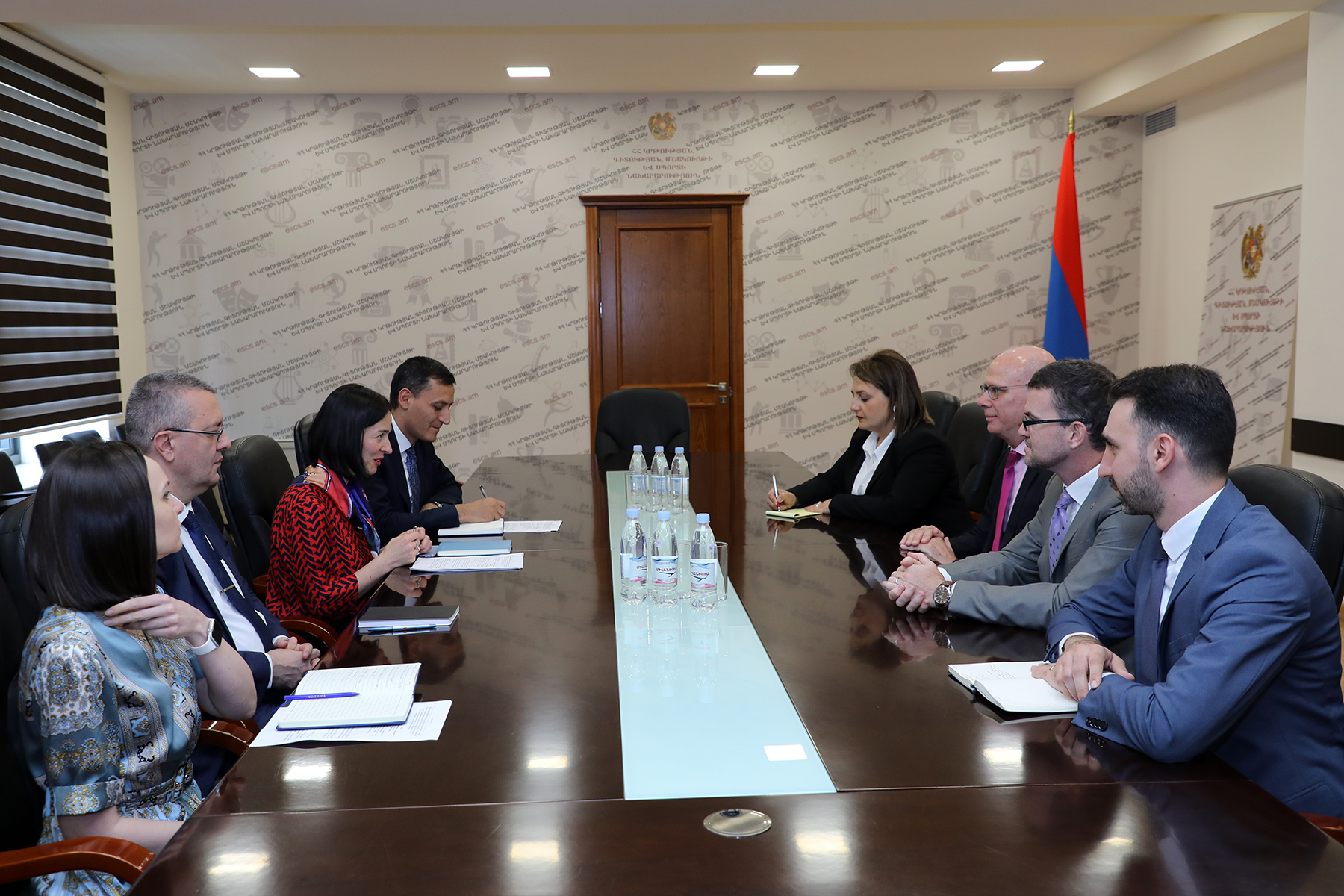 Ժաննա Անդրեասյանն ընդունել է Բրիտանական խորհրդի տարածաշրջանային նորանշանակ տնօրենին