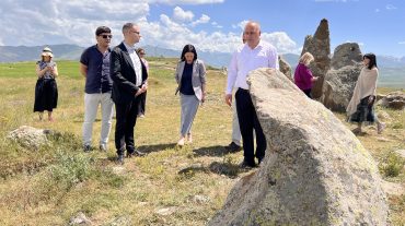 ԿԳՄՍ նախարարը ««Զորաց քարեր» բնակատեղի» արգելոցում քննարկել է մոդուլային կենտրոնի կառուցման հարցերը