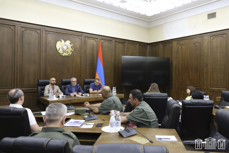 Նախատեսվում է ձևավորել ուսանողական ջոկատներ, որոնք դիրքերում կմասնակցեն որոշակի ինժեներական աշխատանքների
