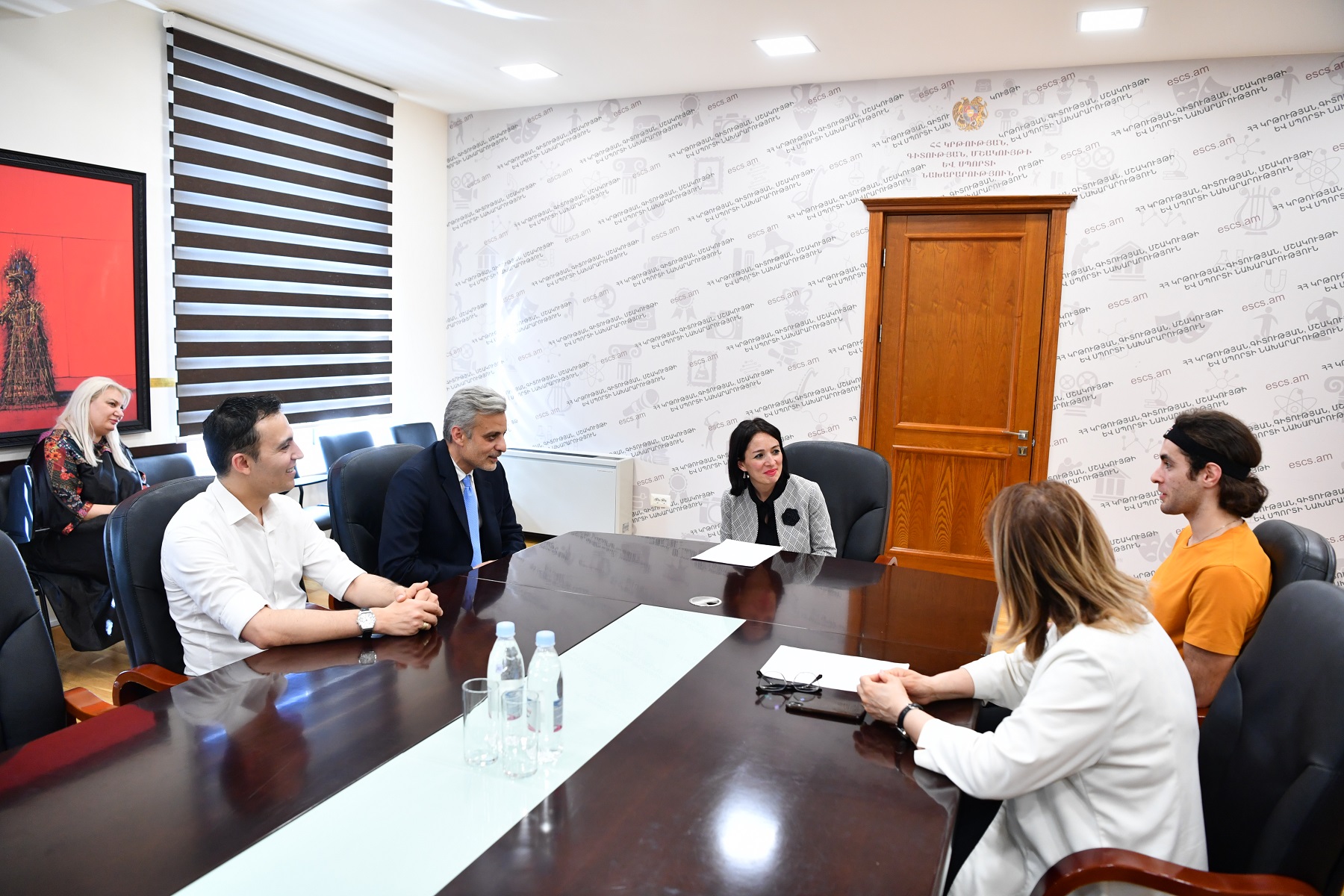 Ժաննա Անդրեասյանը հանդիպել է հեղինակավոր մրցույթներում հաղթած բալետի արտիստ Ռազմիկ Մարուքյանի հետ