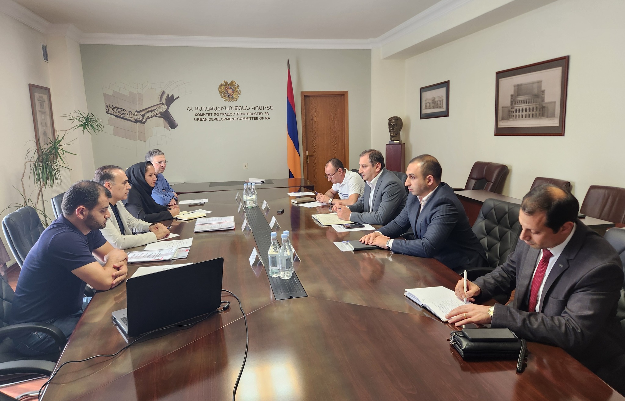 Քաղաքաշինության կոմիտեում հյուրընկալել են իրանական շինարարական ընկերության ներկայացուցիչներին