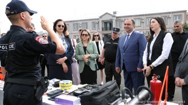 ՆԳ նախարարն ու ԱՄՆ պետքարտուղարի տեղակալն այցելել են ՊԾ վարչական համալիր