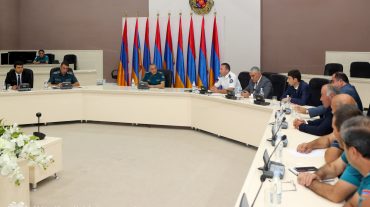 ՆԳՆ փրկարար ծառայությունում քննարկվել են քաղաքացիական պաշտպանության և բնակչության պաշտպանության միջոցառումներին առնչվող մի շարք հարցեր