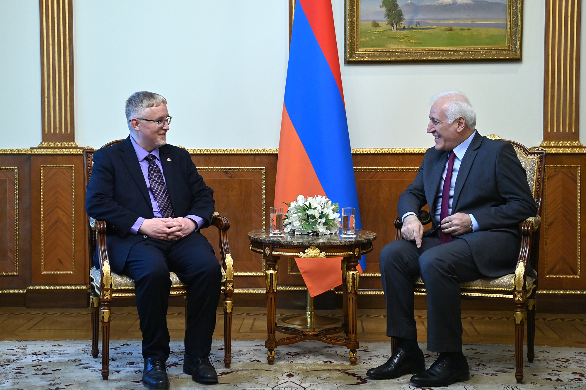 Նախագահն ընդունել է Կանադայի դեսպանին