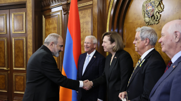 Նիկոլ Փաշինյանն ընդունել է ԱՄՆ սենատոր Ռոջեր Ուիքերի գլխավորած կոնգրեսական պատվիրակությանը